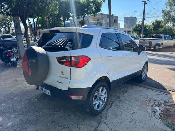 FORD ECOSPORT 2.0 TITANIUM 16V FLEX 4P AUTOMÁTICO